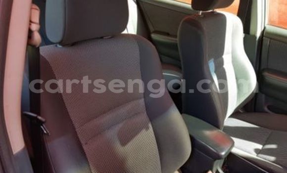 Nunua Ilio tumika Toyota Runx White Gari ndani ya Manzini nchini Manzini Nunua Ilio tumika Toyota Runx White Gari ndani ya Manzini nchini Manzini