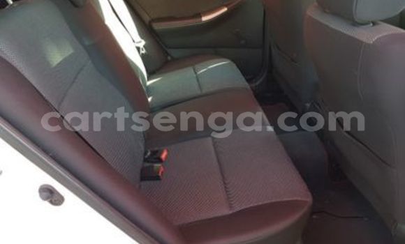 Nunua Ilio tumika Toyota Runx White Gari ndani ya Manzini nchini Manzini Nunua Ilio tumika Toyota Runx White Gari ndani ya Manzini nchini Manzini