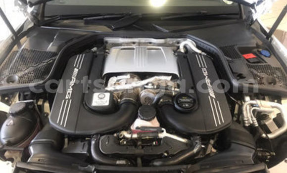 Nunua Ilio tumika Mercedes‒Benz C-klasse AMG White Gari ndani ya Bulembu nchini Hhohho Nunua Ilio tumika Mercedes‒Benz C-klasse AMG White Gari ndani ya Bulembu nchini Hhohho