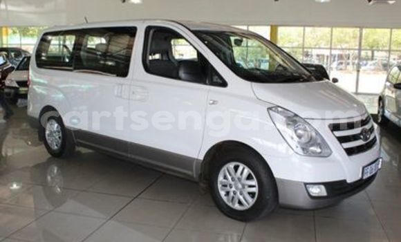 Acheter Occasion Voiture Hyundai H1 Blanc à Hluti, Shiselweni District Acheter Occasion Voiture Hyundai H1 Blanc à Hluti, Shiselweni District