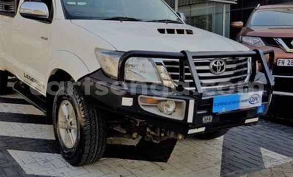 Acheter Occasion Voiture Toyota Hilux Blanc à Big Bend, Lubombo District Acheter Occasion Voiture Toyota Hilux Blanc à Big Bend, Lubombo District