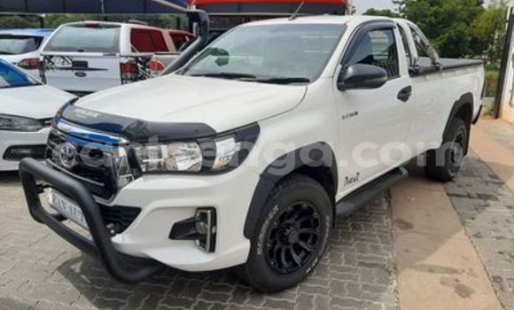 Acheter Occasion Voiture Toyota Hilux Blanc à Hluti, Shiselweni District