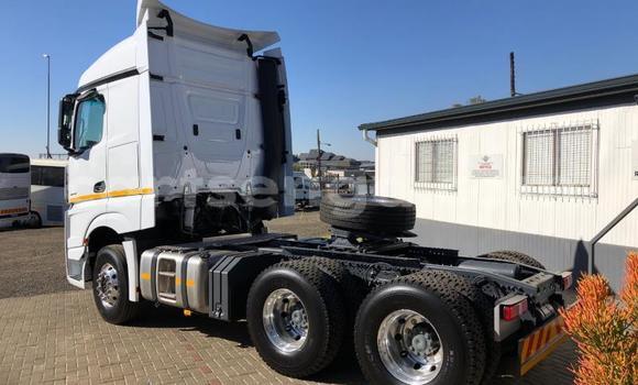 Buy Used Mercedes‒Benz 2644 White Truck in Big Bend in Lubombo Buy Used Mercedes‒Benz 2644 White Truck in Big Bend in Lubombo