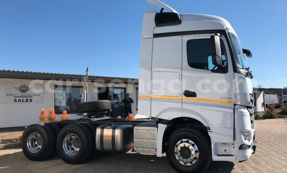 Buy Used Mercedes‒Benz 2644 White Truck in Big Bend in Lubombo Buy Used Mercedes‒Benz 2644 White Truck in Big Bend in Lubombo