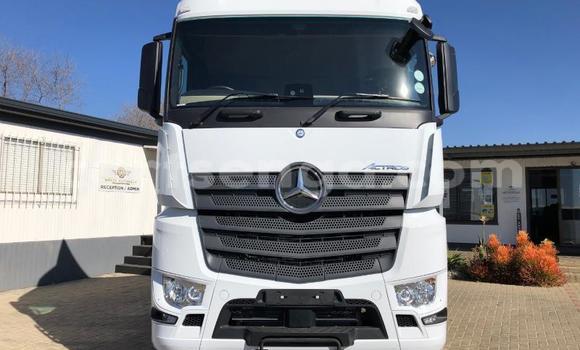 Buy Used Mercedes‒Benz 2644 White Truck in Big Bend in Lubombo Buy Used Mercedes‒Benz 2644 White Truck in Big Bend in Lubombo