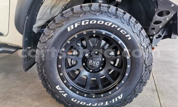 Nunua Ilio tumika Toyota Hilux Beige Gari ndani ya Hlatikulu nchini Wilaya ya Shiselweni Nunua Ilio tumika Toyota Hilux Beige Gari ndani ya Hlatikulu nchini Wilaya ya Shiselweni