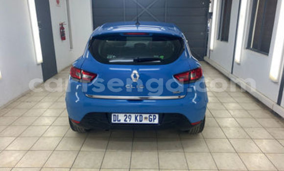 Buy Used Renault Clio Blue Car in Ezulwini in Hhohho Buy Used Renault Clio Blue Car in Ezulwini in Hhohho