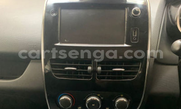 Buy Used Renault Clio Blue Car in Ezulwini in Hhohho Buy Used Renault Clio Blue Car in Ezulwini in Hhohho