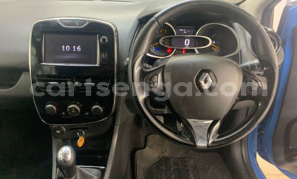 Buy Used Renault Clio Blue Car in Ezulwini in Hhohho Buy Used Renault Clio Blue Car in Ezulwini in Hhohho