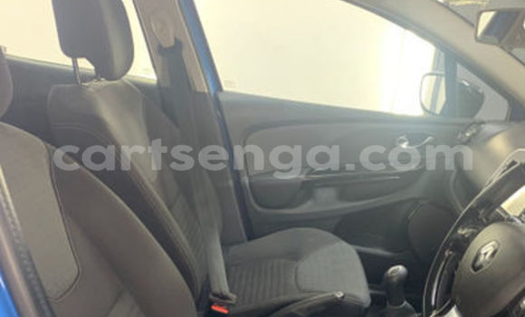 Buy Used Renault Clio Blue Car in Ezulwini in Hhohho Buy Used Renault Clio Blue Car in Ezulwini in Hhohho
