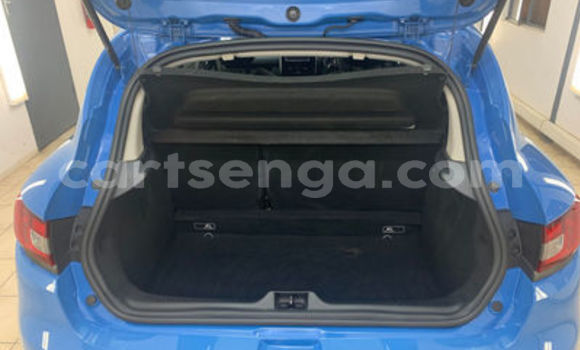Buy Used Renault Clio Blue Car in Ezulwini in Hhohho Buy Used Renault Clio Blue Car in Ezulwini in Hhohho