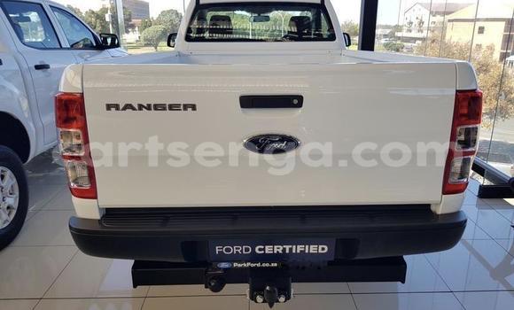 Acheter Occasion Voiture Ford Ranger Blanc à Ezulwini, Hhohho Acheter Occasion Voiture Ford Ranger Blanc à Ezulwini, Hhohho
