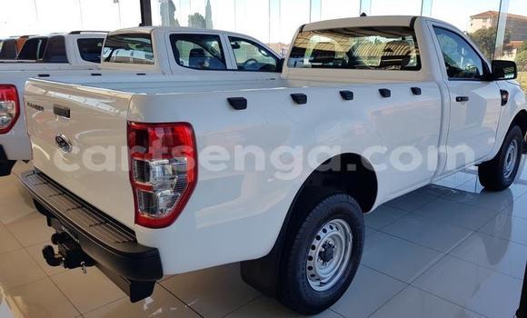 Acheter Occasion Voiture Ford Ranger Blanc à Ezulwini, Hhohho Acheter Occasion Voiture Ford Ranger Blanc à Ezulwini, Hhohho