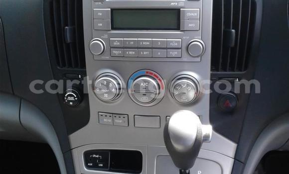 Acheter Occasion Voiture Hyundai H1 Noir à Mbabane, Manzini Acheter Occasion Voiture Hyundai H1 Noir à Mbabane, Manzini