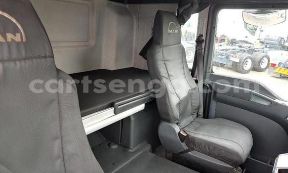 Nunua Ilio tumika Man Silent White Lori ndani ya Ezulwini nchini Hhohho Nunua Ilio tumika Man Silent White Lori ndani ya Ezulwini nchini Hhohho