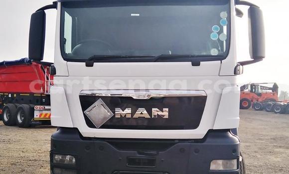 Nunua Ilio tumika Man Silent White Lori ndani ya Ezulwini nchini Hhohho Nunua Ilio tumika Man Silent White Lori ndani ya Ezulwini nchini Hhohho