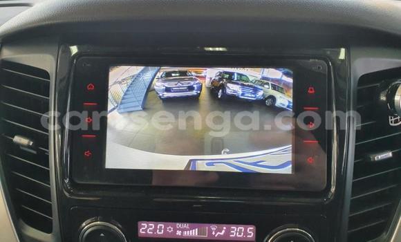 Acheter Occasion Voiture Mitsubishi Pajero Blanc à Ezulwini, Hhohho Acheter Occasion Voiture Mitsubishi Pajero Blanc à Ezulwini, Hhohho