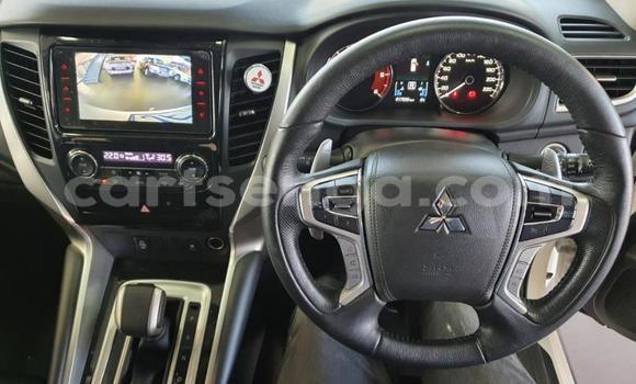 Acheter Occasion Voiture Mitsubishi Pajero Blanc à Ezulwini, Hhohho Acheter Occasion Voiture Mitsubishi Pajero Blanc à Ezulwini, Hhohho