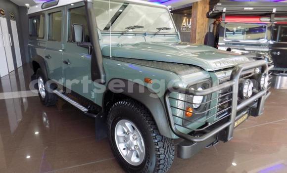 Buy Used Land Rover Defender Green Car in Ezulwini in Hhohho Buy Used Land Rover Defender Green Car in Ezulwini in Hhohho