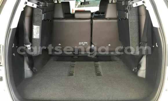 Acheter Occasion Voiture Toyota Fortuner Blanc à Ezulwini, Hhohho Acheter Occasion Voiture Toyota Fortuner Blanc à Ezulwini, Hhohho