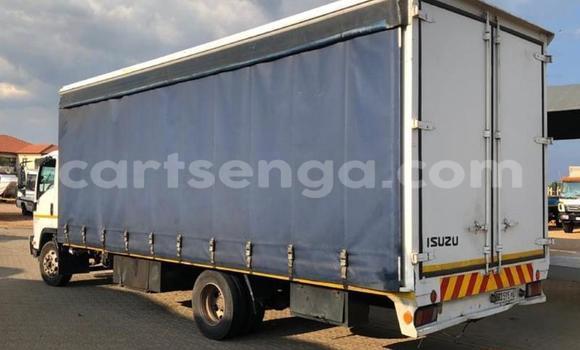 Buy Used Isuzu FTR 850 White Truck in Ezulwini in Hhohho Buy Used Isuzu FTR 850 White Truck in Ezulwini in Hhohho