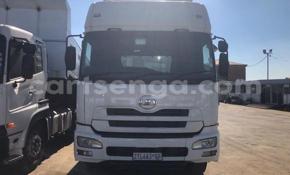 Nunua Ilio tumika Nissan UD White Lori ndani ya Kwaluseni nchini Manzini Nunua Ilio tumika Nissan UD White Lori ndani ya Kwaluseni nchini Manzini