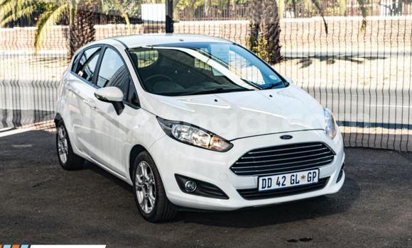 Nunua Ilio tumika Ford Fiesta White Gari ndani ya Lavumisa nchini Wilaya ya Shiselweni Nunua Ilio tumika Ford Fiesta White Gari ndani ya Lavumisa nchini Wilaya ya Shiselweni