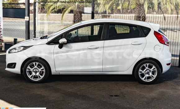 Nunua Ilio tumika Nissan Qashqai White Gari ndani ya Bhunya nchini Manzini Nunua Ilio tumika Nissan Qashqai White Gari ndani ya Bhunya nchini Manzini