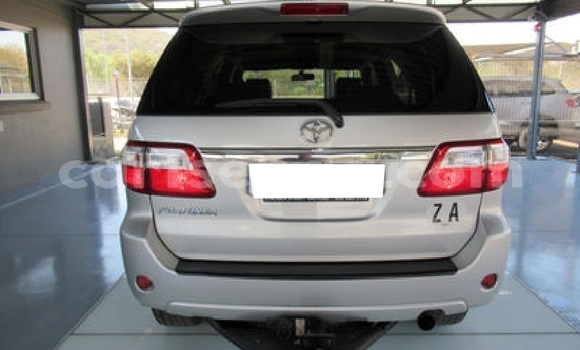 Acheter Occasion Voiture Toyota Fortuner Gris à Ezulwini, Hhohho Acheter Occasion Voiture Toyota Fortuner Gris à Ezulwini, Hhohho