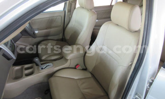 Acheter Occasion Voiture Toyota Fortuner Gris à Ezulwini, Hhohho Acheter Occasion Voiture Toyota Fortuner Gris à Ezulwini, Hhohho