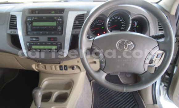 Acheter Occasion Voiture Toyota Fortuner Gris à Ezulwini, Hhohho Acheter Occasion Voiture Toyota Fortuner Gris à Ezulwini, Hhohho