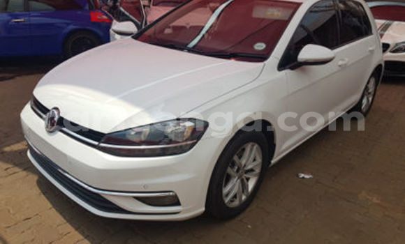 Nunua Ilio tumika Volkswagen Golf White Gari ndani ya Manzini nchini Manzini Nunua Ilio tumika Volkswagen Golf White Gari ndani ya Manzini nchini Manzini