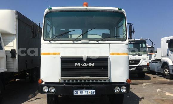 Buy Used Man Silent White Truck in Ezulwini in Hhohho Buy Used Man Silent White Truck in Ezulwini in Hhohho