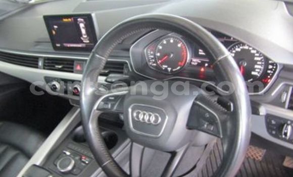 Nunua Ilio tumika Audi A4 Red Gari ndani ya Manzini nchini Manzini Nunua Ilio tumika Audi A4 Red Gari ndani ya Manzini nchini Manzini