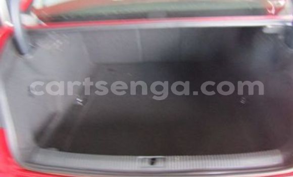 Nunua Ilio tumika Audi A4 Red Gari ndani ya Manzini nchini Manzini Nunua Ilio tumika Audi A4 Red Gari ndani ya Manzini nchini Manzini