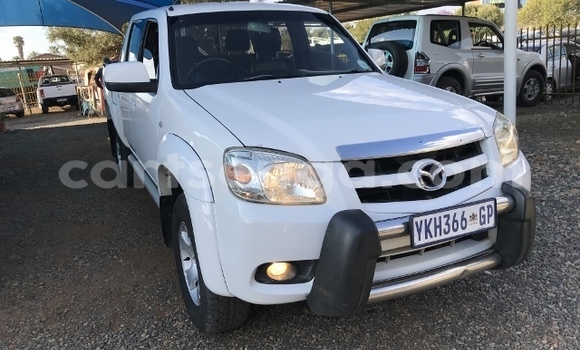 Buy Used Mazda BT-50 White Car in Ezulwini in Hhohho Buy Used Mazda BT-50 White Car in Ezulwini in Hhohho