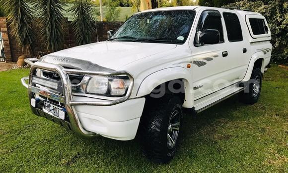 Buy Used Toyota Hilux White Car in Manzini in Manzini Buy Used Toyota Hilux White Car in Manzini in Manzini