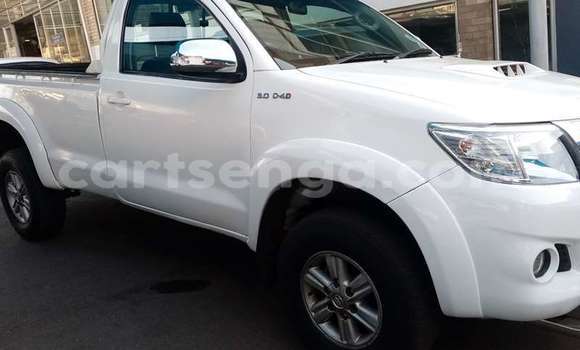 Buy Used Toyota Hilux White Car in Manzini in Manzini Buy Used Toyota Hilux White Car in Manzini in Manzini