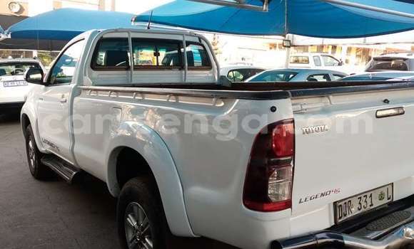 Buy Used Toyota Hilux White Car in Manzini in Manzini Buy Used Toyota Hilux White Car in Manzini in Manzini