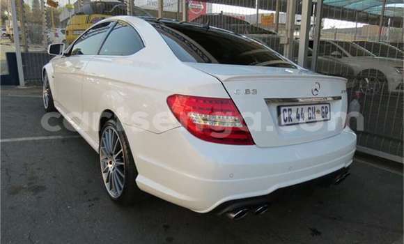 Nunua Ilio tumika Mercedes‒Benz CL–Class White Gari ndani ya Ezulwini nchini Hhohho Nunua Ilio tumika Mercedes‒Benz CL–Class White Gari ndani ya Ezulwini nchini Hhohho