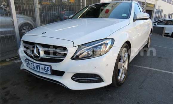 Nunua Ilio tumika Mercedes‒Benz C–Class White Gari ndani ya Import - Dubai nchini Hhohho Nunua Ilio tumika Mercedes‒Benz C–Class White Gari ndani ya Import - Dubai nchini Hhohho