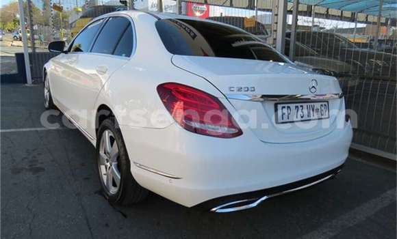 Nunua Ilio tumika Mercedes‒Benz C–Class White Gari ndani ya Import - Dubai nchini Hhohho Nunua Ilio tumika Mercedes‒Benz C–Class White Gari ndani ya Import - Dubai nchini Hhohho
