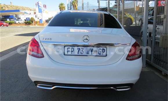 Nunua Ilio tumika Mercedes‒Benz C–Class White Gari ndani ya Import - Dubai nchini Hhohho Nunua Ilio tumika Mercedes‒Benz C–Class White Gari ndani ya Import - Dubai nchini Hhohho