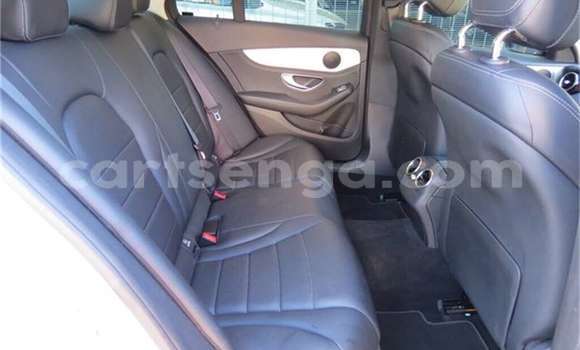 Nunua Ilio tumika Mercedes‒Benz C–Class White Gari ndani ya Import - Dubai nchini Hhohho Nunua Ilio tumika Mercedes‒Benz C–Class White Gari ndani ya Import - Dubai nchini Hhohho