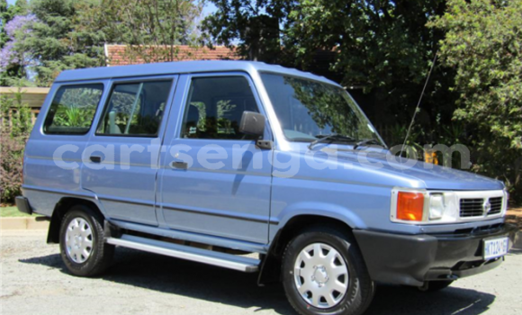 Buy Used Toyota Verso Blue Car in Manzini in Manzini