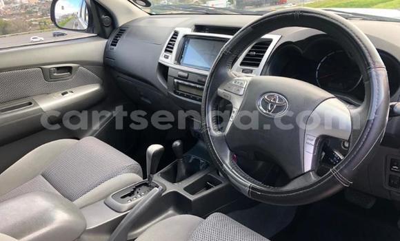 Buy Used Toyota Hilux Silver Car in Ezulwini in Hhohho Buy Used Toyota Hilux Silver Car in Ezulwini in Hhohho