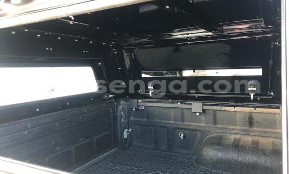 Buy Used Toyota Hilux Silver Car in Ezulwini in Hhohho Buy Used Toyota Hilux Silver Car in Ezulwini in Hhohho