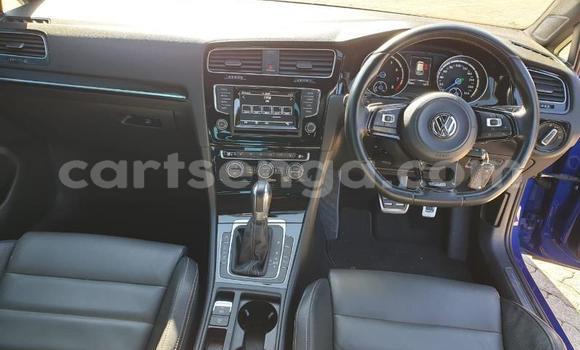 Nunua Ilio tumika Volkswagen Golf R Blue Gari ndani ya Manzini nchini Manzini Nunua Ilio tumika Volkswagen Golf R Blue Gari ndani ya Manzini nchini Manzini