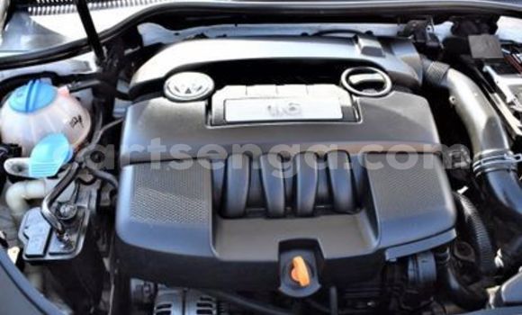 Nunua Ilio tumika Volkswagen Jetta White Gari ndani ya Ezulwini nchini Hhohho Nunua Ilio tumika Volkswagen Jetta White Gari ndani ya Ezulwini nchini Hhohho