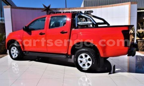 Buy Used Isuzu KB Red Car in Ezulwini in Hhohho Buy Used Isuzu KB Red Car in Ezulwini in Hhohho